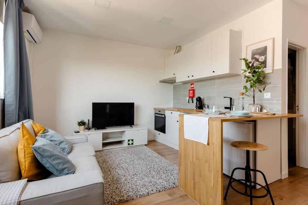 Stylish And Elegant Studio - Best View And Location In Coimbra Downton Dış mekan fotoğraf